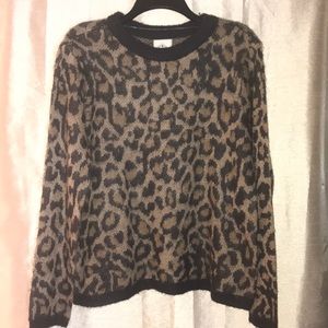 NWT Women’s St. John’s Bay Cheetah Sweater